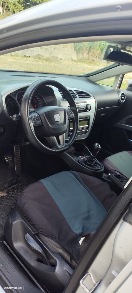 SEAT Leon 1.6 TDI DPF E-Ecomotive Style - 3