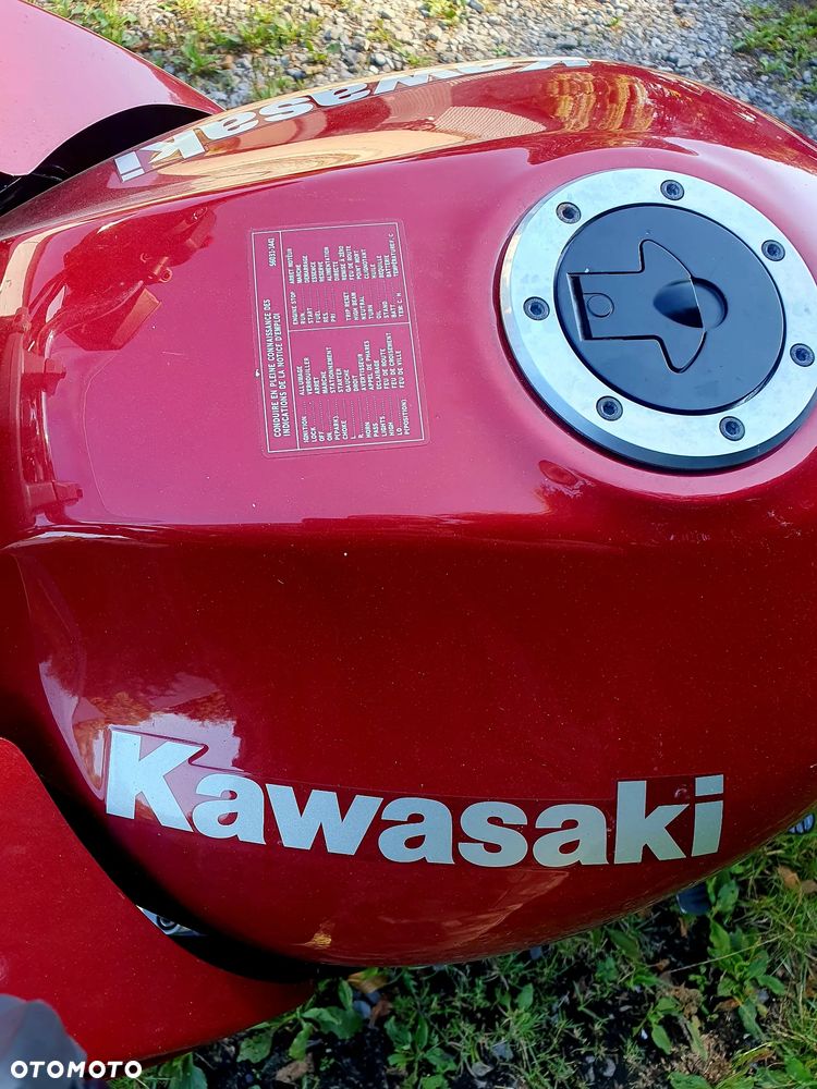 Kawasaki ZR - 11