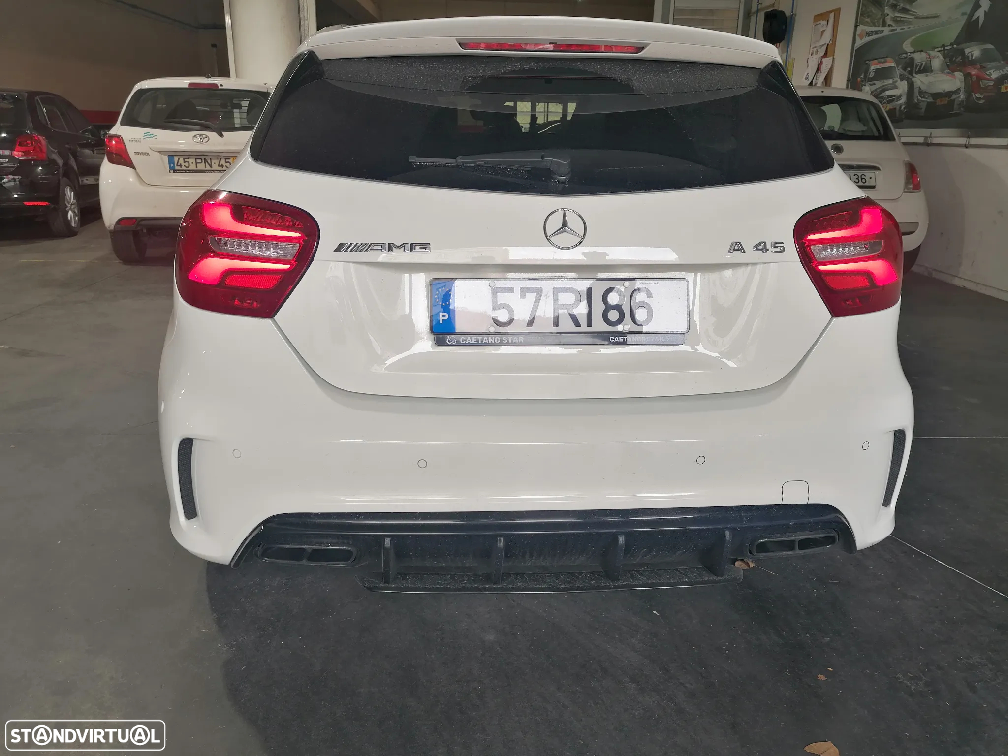 Mercedes-Benz A 45 AMG 4-Matic - 11