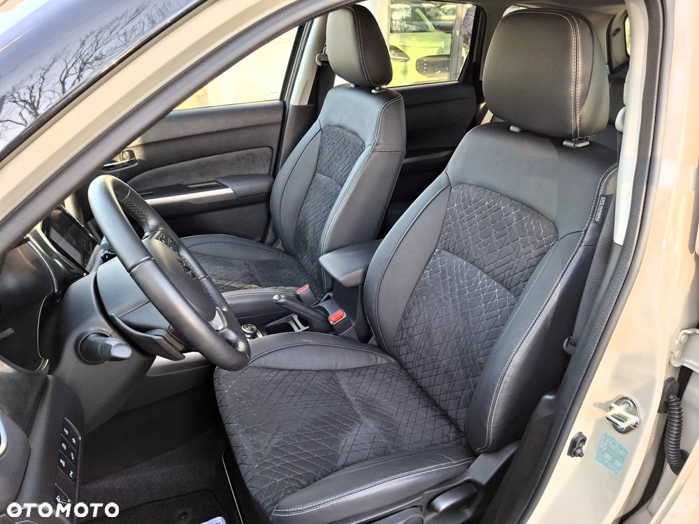 Suzuki Vitara 1.4 Boosterjet mHEV Elegance 4WD - 14