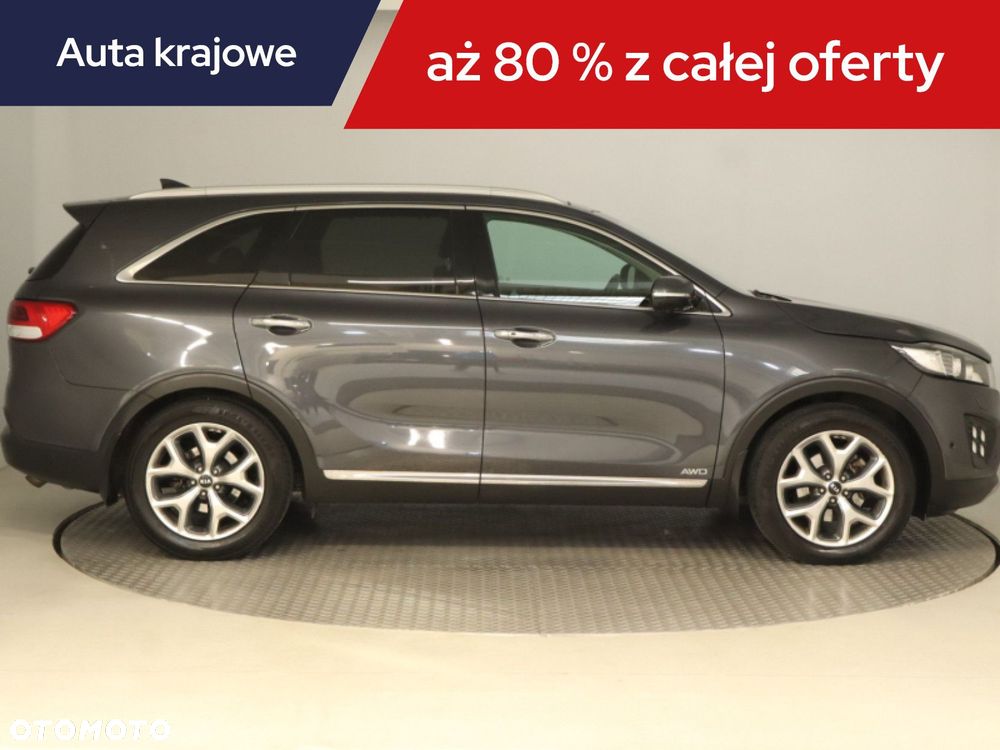 Kia Sorento - 8