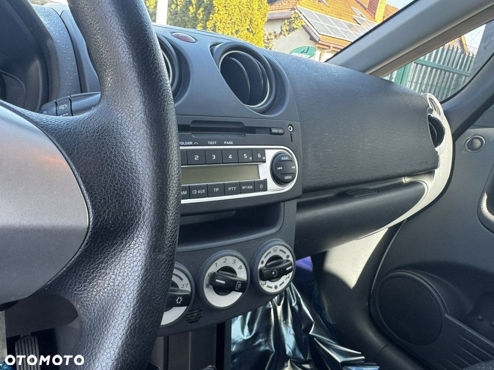 Mitsubishi Colt - 16