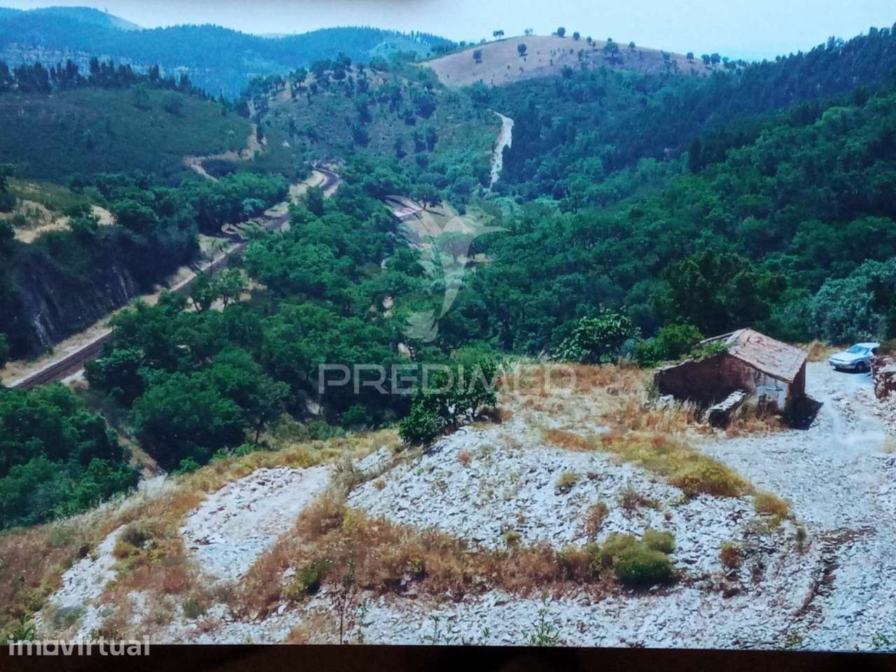 Monte Alentejano com ruina para recuperar - Grande imagem: 4/7