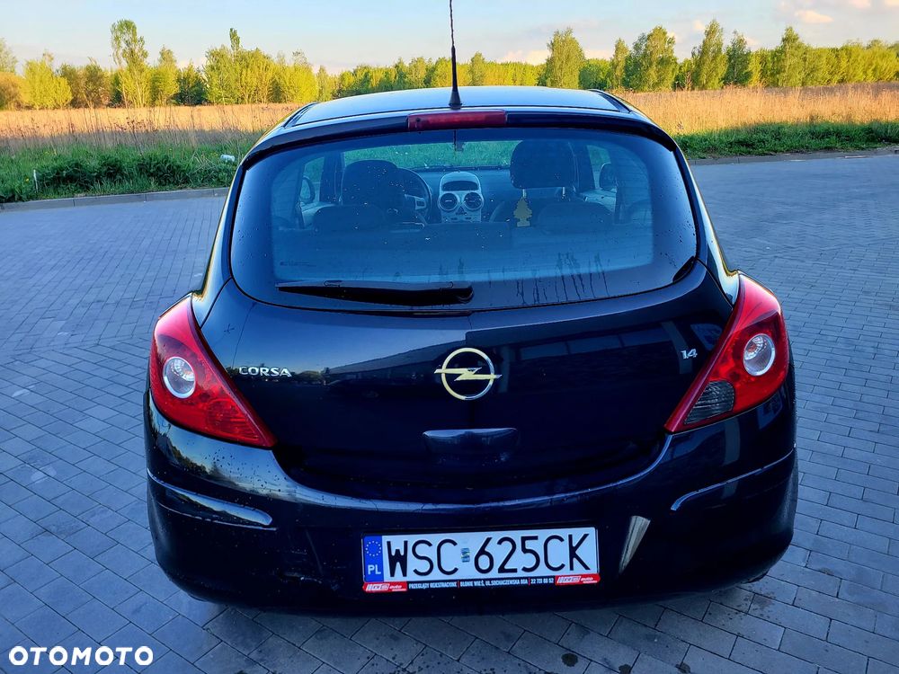Opel Corsa 1.4 16V Innovation - 6