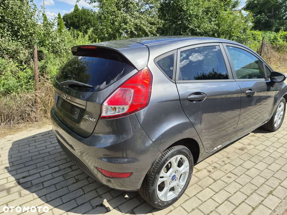 Ford Fiesta - 4