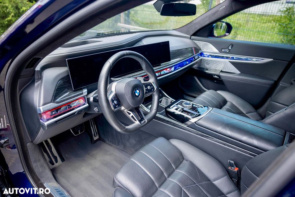 BMW Seria 7 - 8