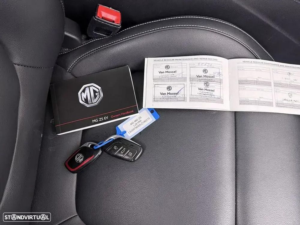 MG ZS EV 44.5 kWh Luxury - 14