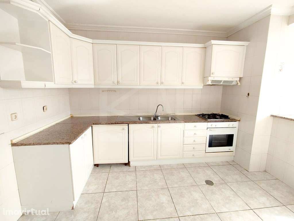 Apartamento T2 em Abergaria-a-Velha - Grande imagem: 3/28