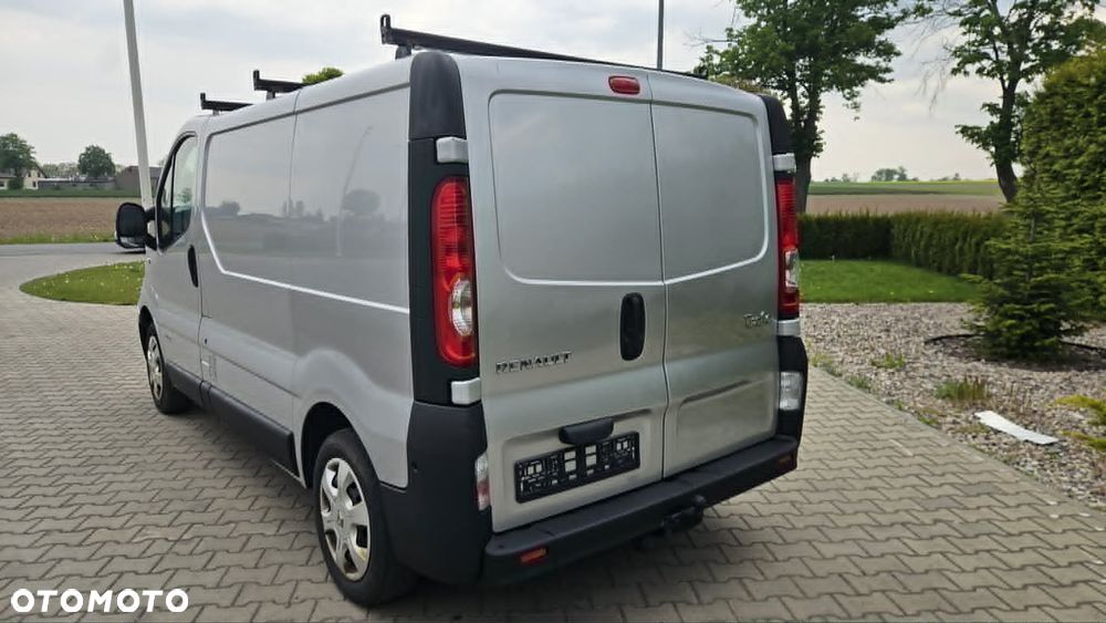 Renault Trafic - 12