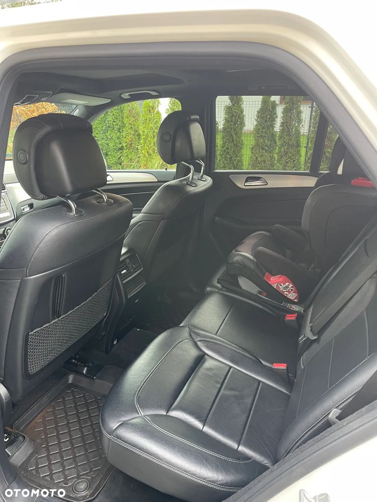 Mercedes-Benz GLE 350 d 4-Matic - 6