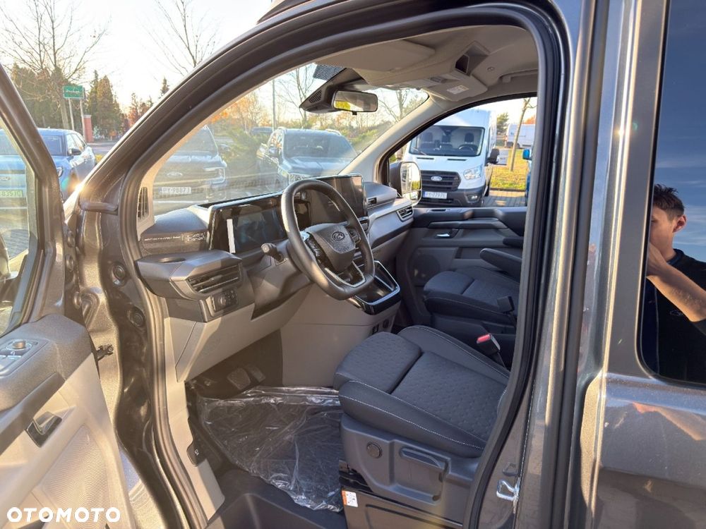 Ford Transit Custom Camper - 32