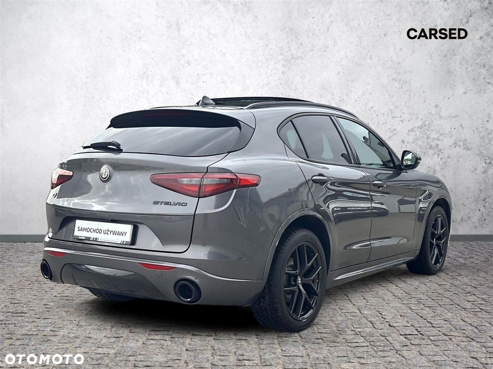 Alfa Romeo Stelvio 2.0 Turbo Veloce Q4 - 3