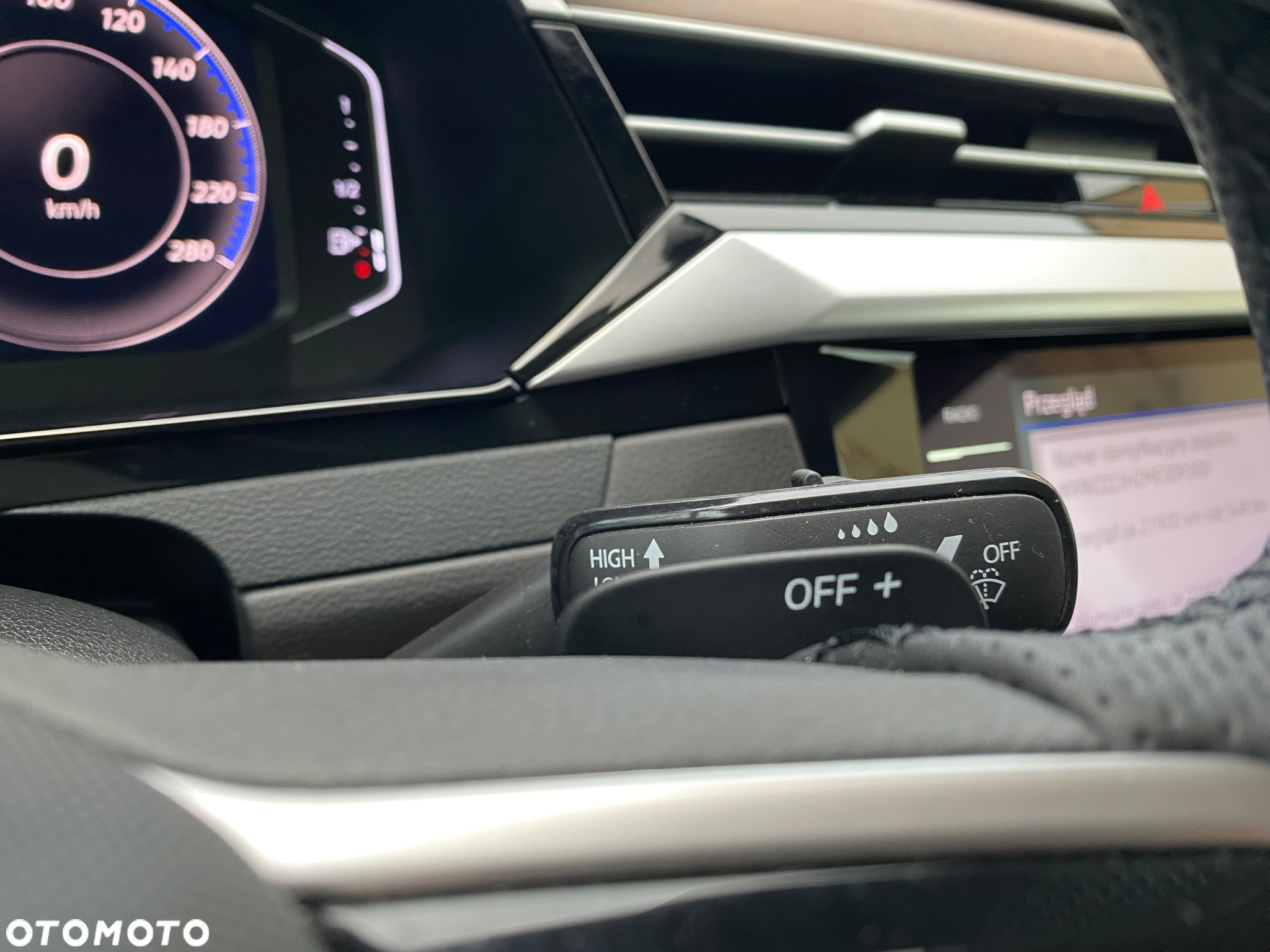 Volkswagen Arteon 2.0 TSI Elegance DSG - 26