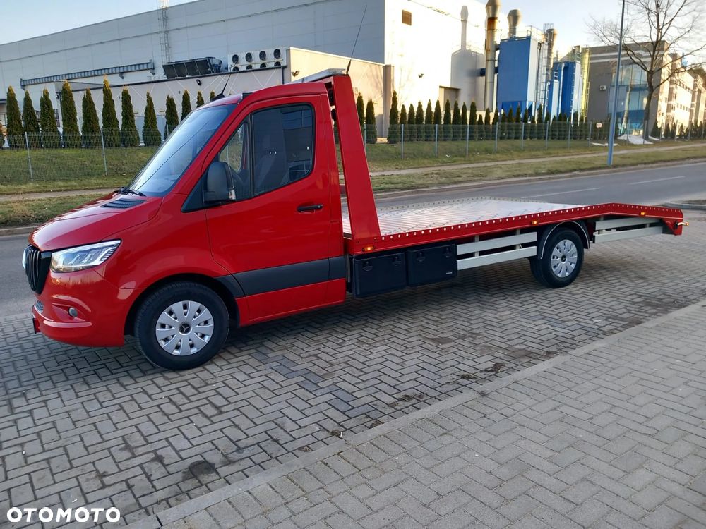 Mercedes-Benz Sprinter - 5