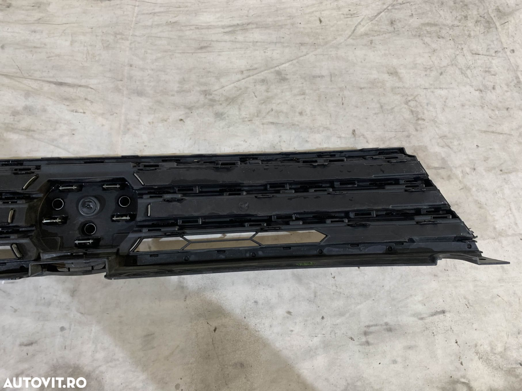Grila radiator, VW Touareg, 2015, 2016, 2017, 2018, cod origine OE 7P6853651L. - 5