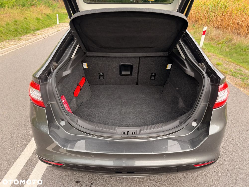 Ford Mondeo 2.0 TDCi Titanium PowerShift - 21