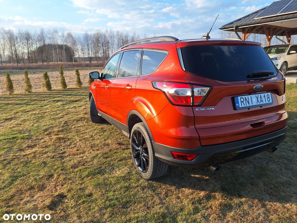 Ford Escape - 8