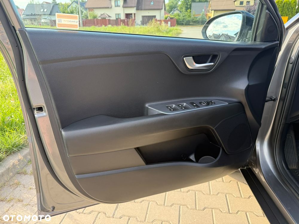 Kia Stonic 1.0 T-GDI GT Line DCT - 13