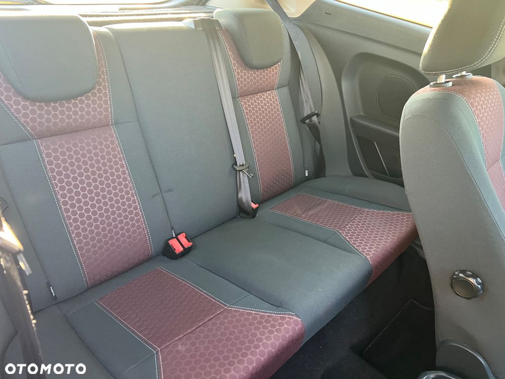 Ford Fiesta 1.25 Titanium - 10