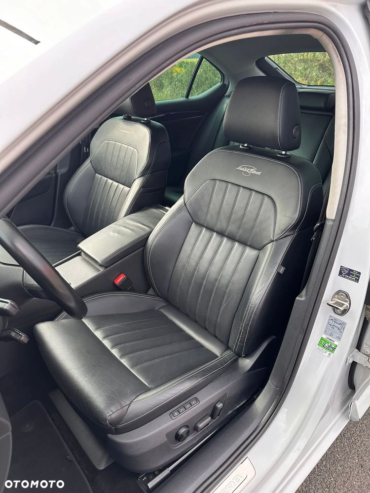 Skoda Superb 2.0 TSI 4x4 L&K DSG - 30