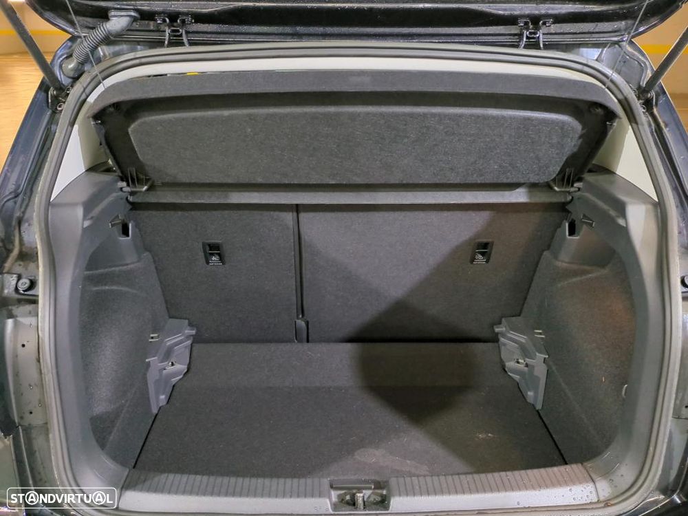 VW T-Cross 1.0 TSI Urban - 10