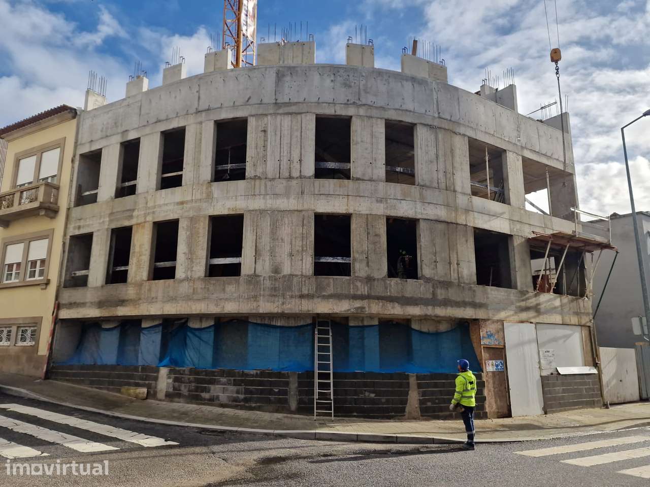 Apartamento T1 Novo - Varanda + Terraço - Areosa - Grande imagem: 3/17