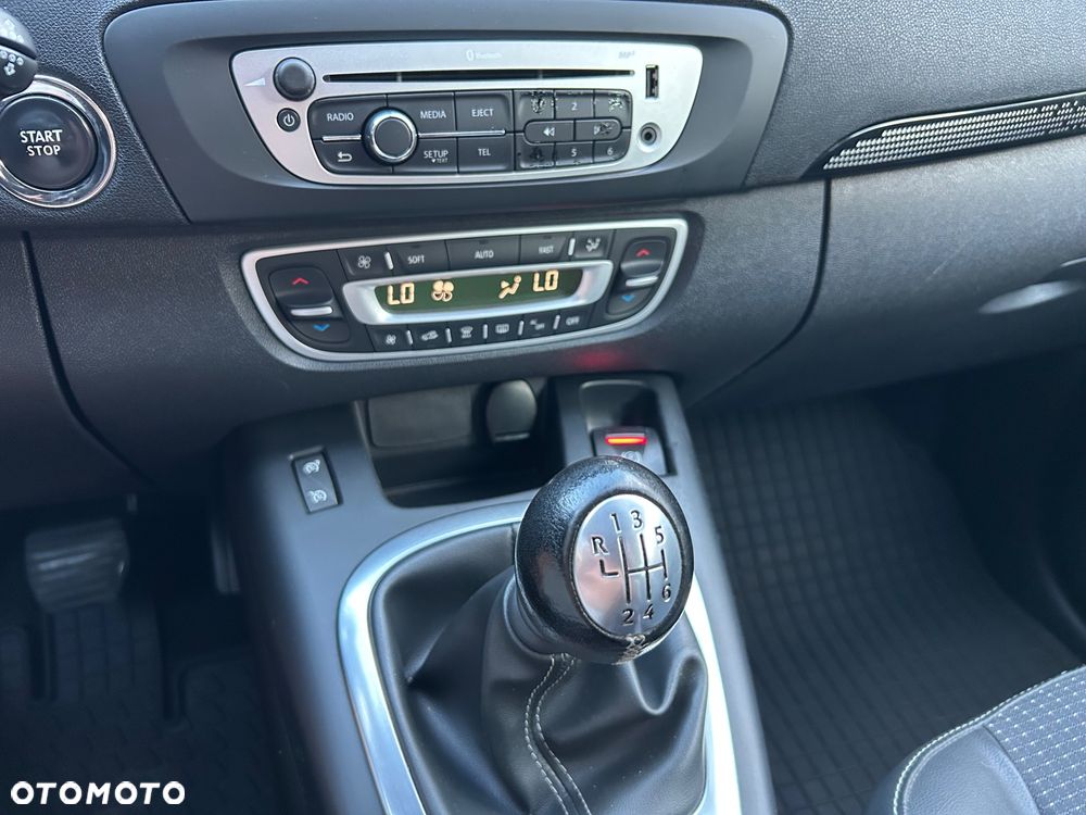 Renault Scenic - 14