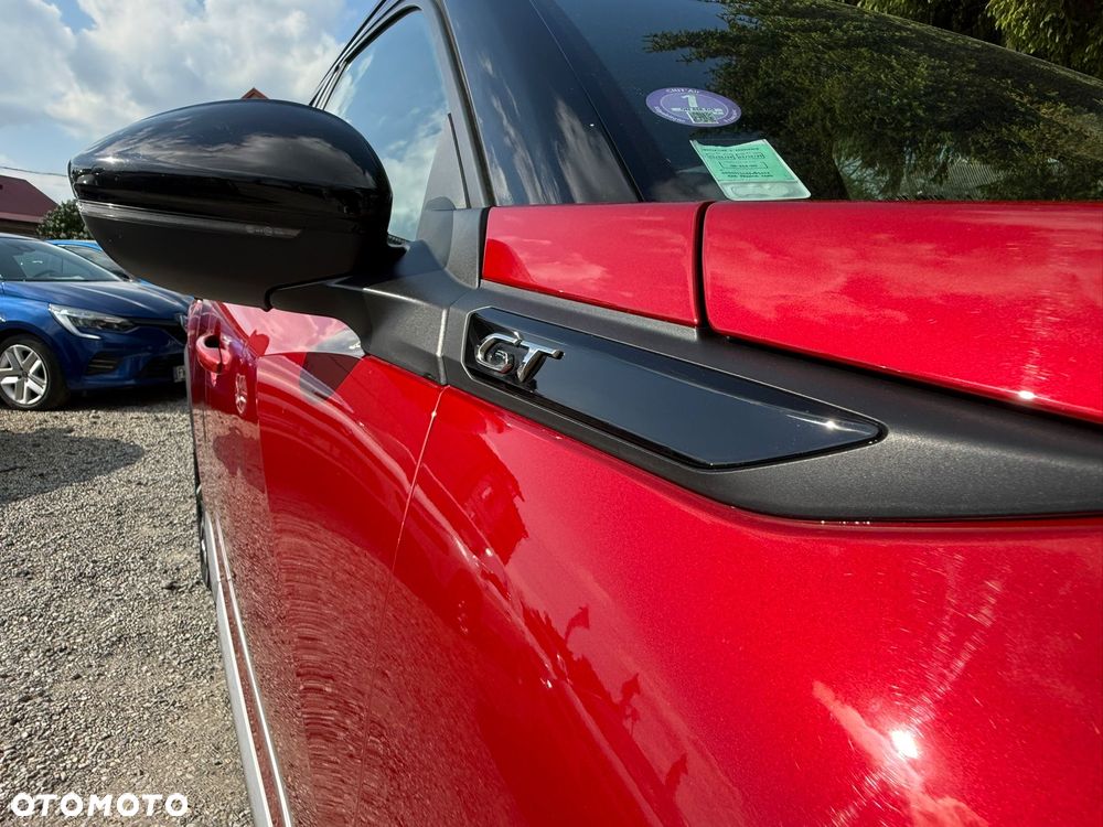 Peugeot 2008 PureTech 130 EAT8 GT Pack - 36