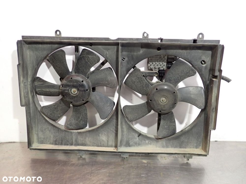 WENTYLATOR CHŁODNICY MITSUBISHI OUTLANDER I  1C232-19700 - 1
