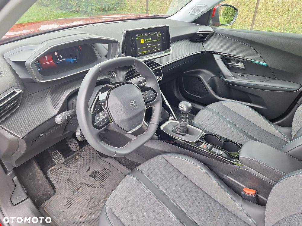 Peugeot 2008 PureTech 130 Allure - 18