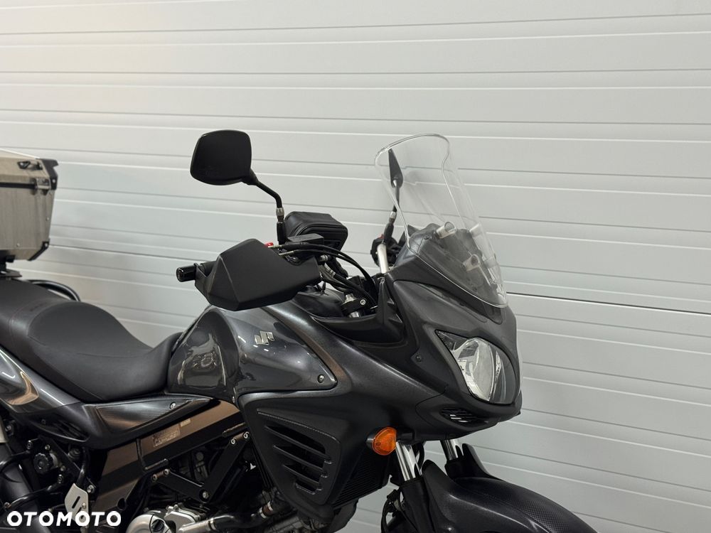 Suzuki V-STROM - 4