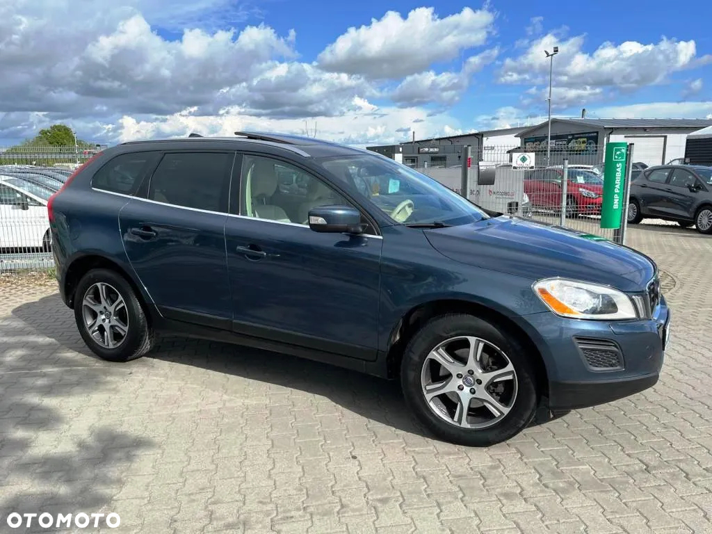 Volvo XC 60 D4 Summum - 4