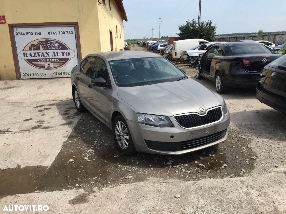 Dezmembrez Skoda Fabia Octavia Rapid Roomster Superb Yeti - 6