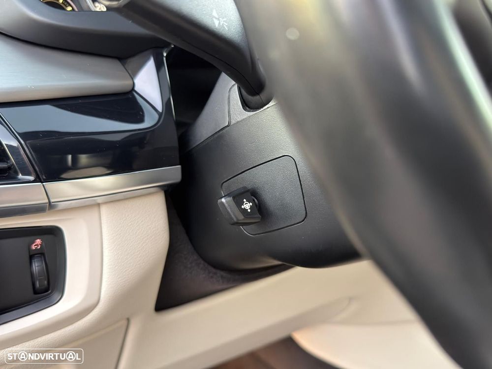 BMW X5 25 d sDrive Pack M - 34