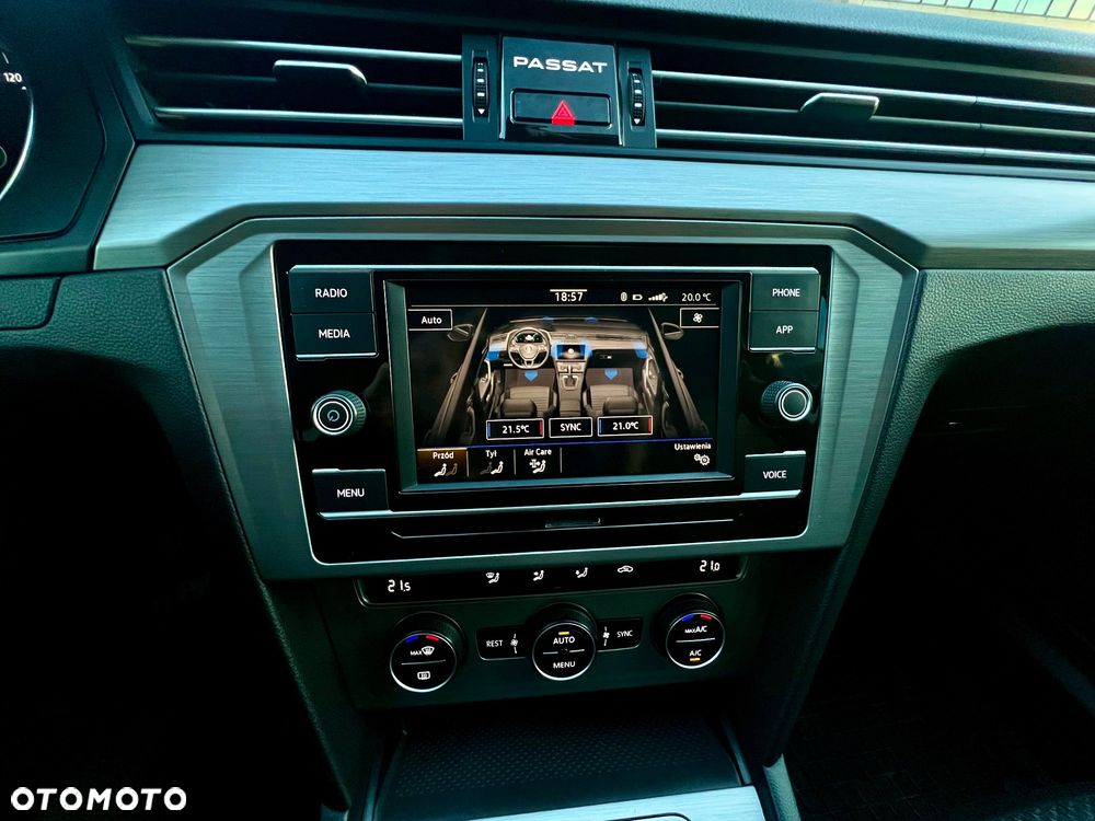 Volkswagen Passat 1.5 TSI EVO Essence - 15