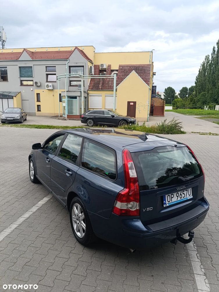 Volvo V50 2.4D5 - 4
