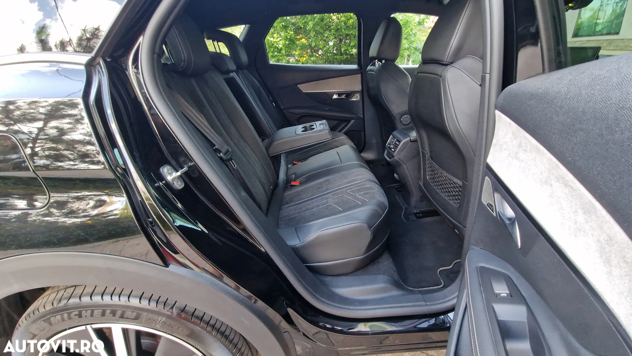 Peugeot 3008 PHEV EAT8 GT Pack - 26