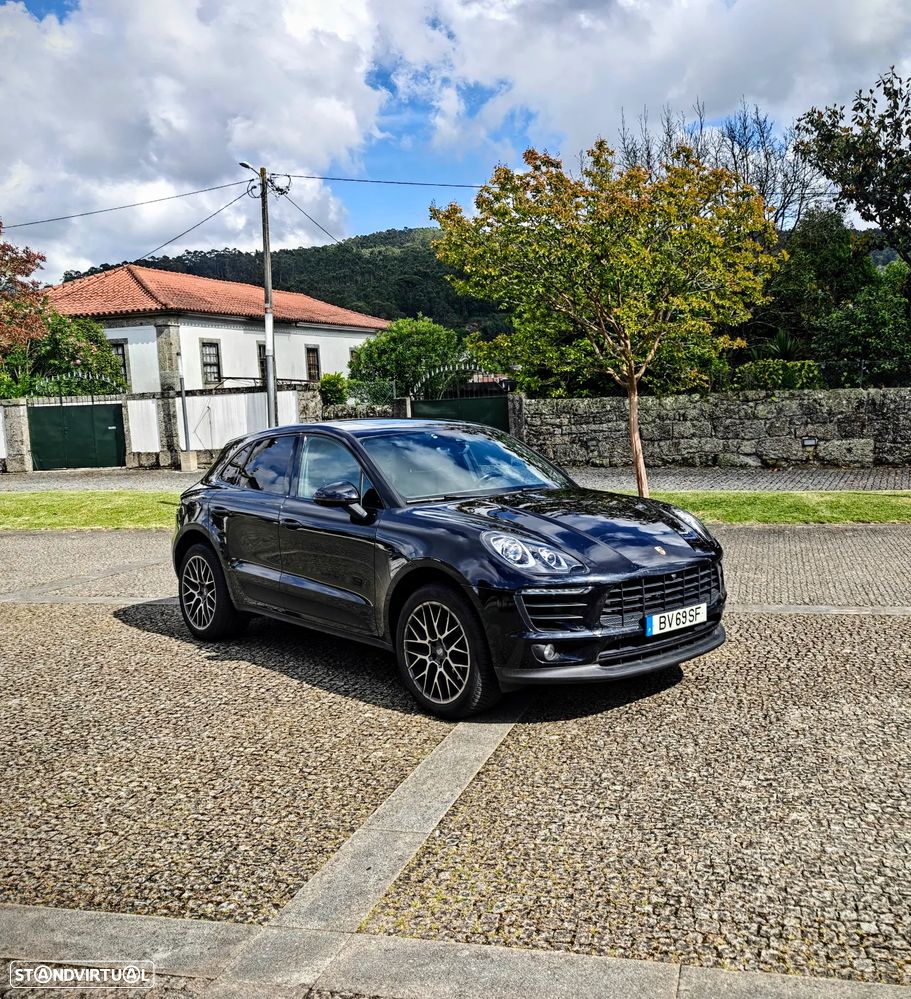 Porsche Macan T PDK - 1