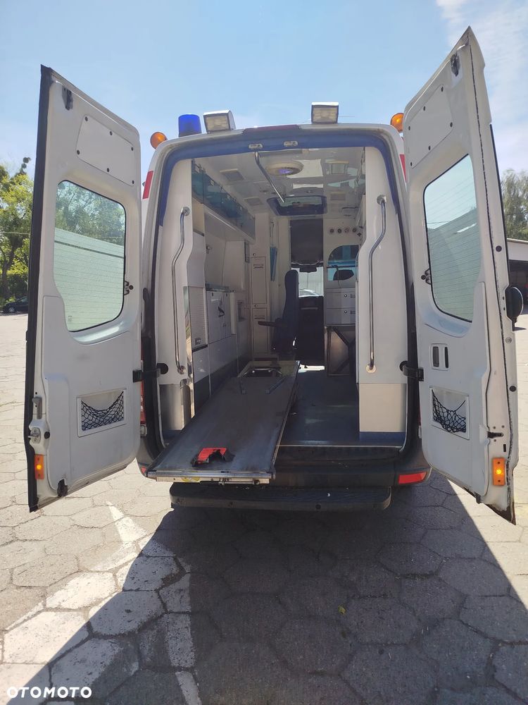 Mercedes-Benz Sprinter - 6