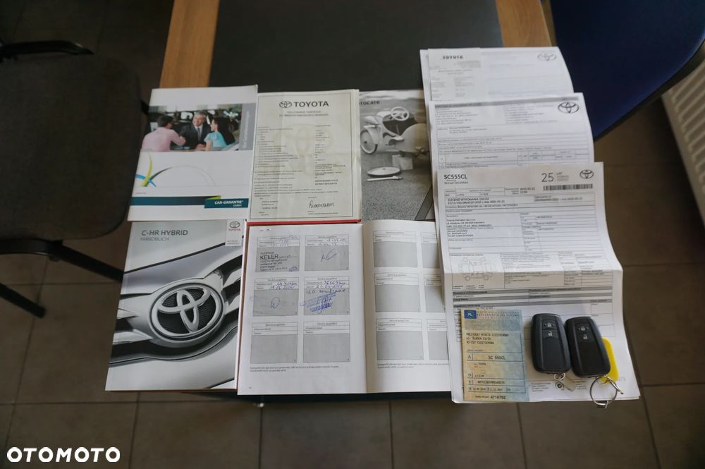 Toyota C-HR 1.8 Hybrid Premium - 38