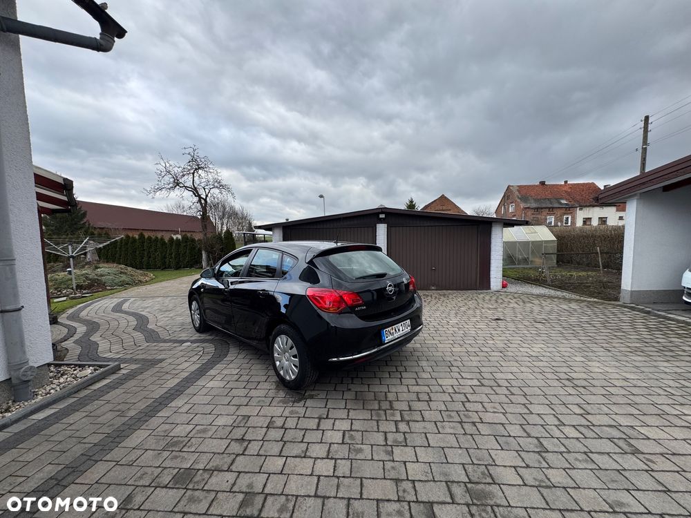Opel Astra 1.6 Style - 5