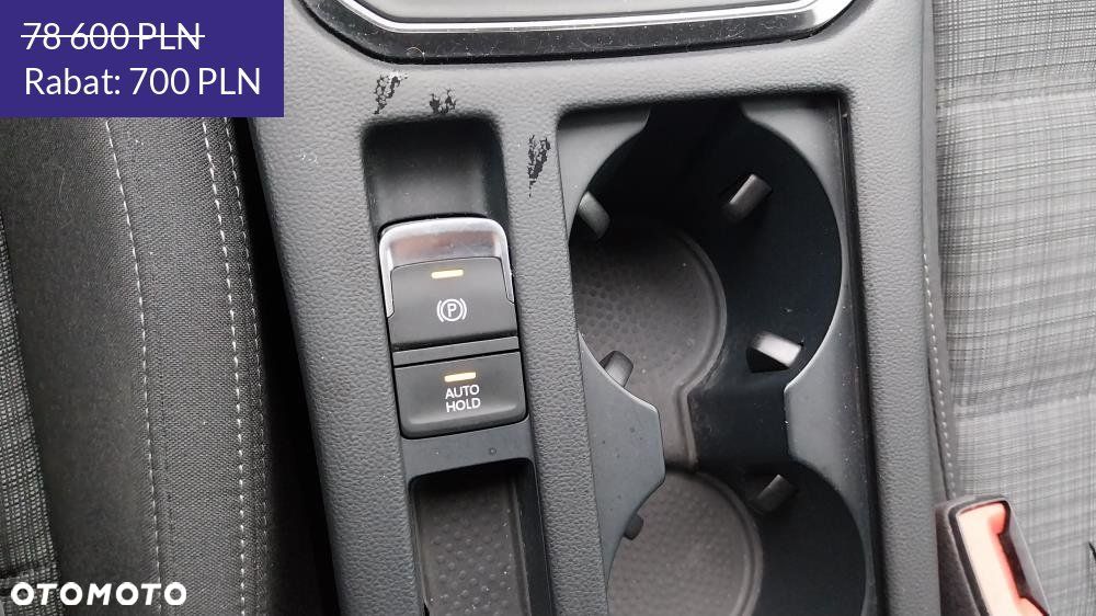 Volkswagen Passat - 17