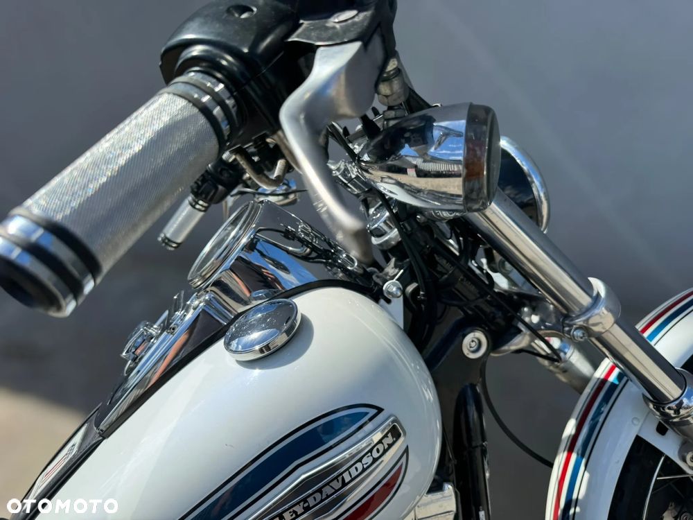 Harley-Davidson Dyna - 10