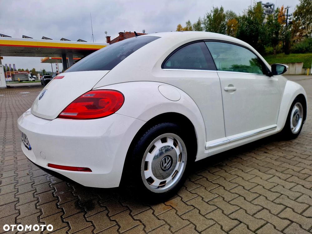 Volkswagen Beetle The 1.6 TDI DPF DSG - 14