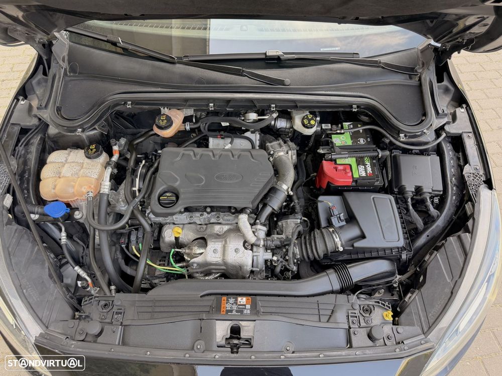 Ford Focus SW 1.5 TDCi EcoBlue Connected Aut. - 48