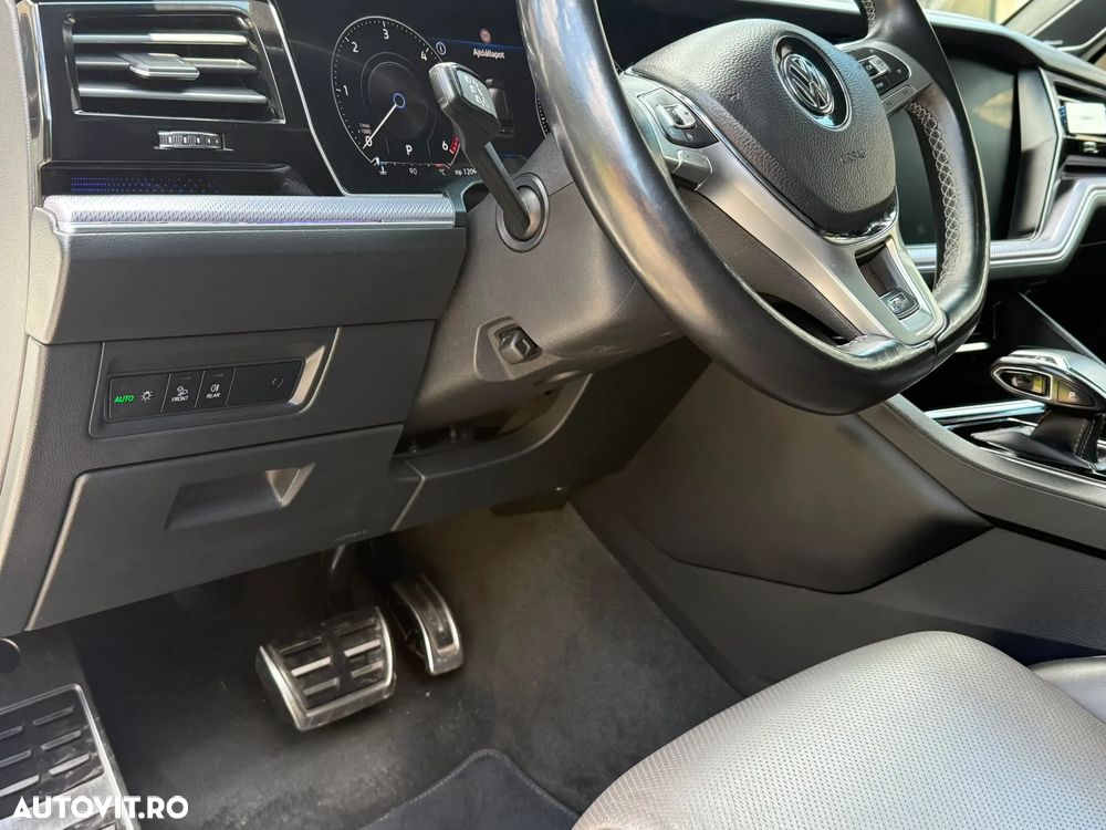 Volkswagen Touareg V6 TDI Edition 20 - 9