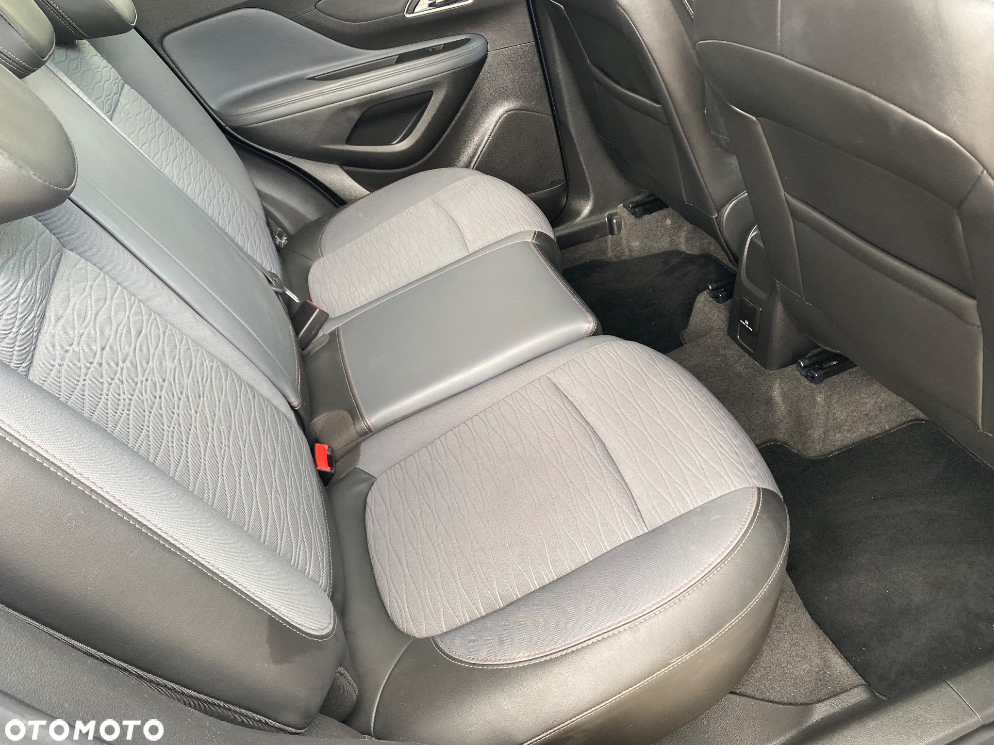 Opel Mokka 1.4 T Cosmo S&S 4x4 - 26