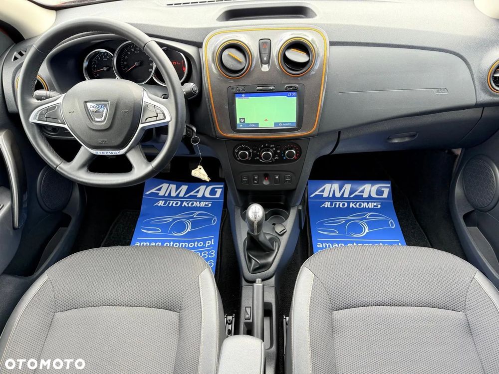 Dacia Sandero Stepway TCe 90 (S&S) Celebration - 19