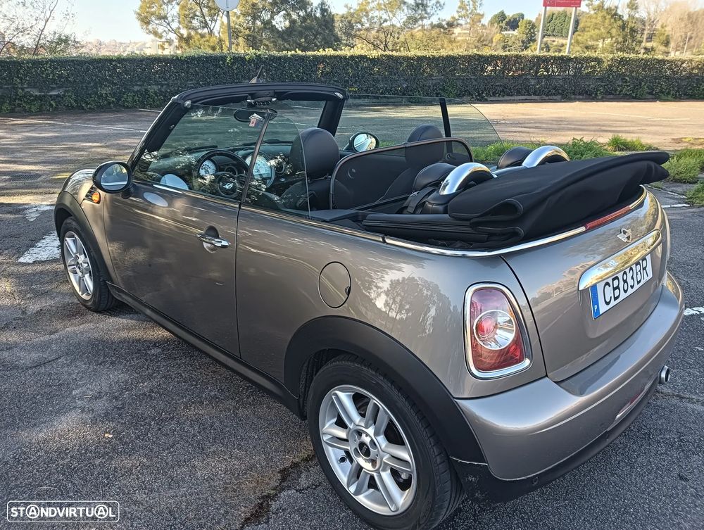 MINI Cabrio Cooper D - 8