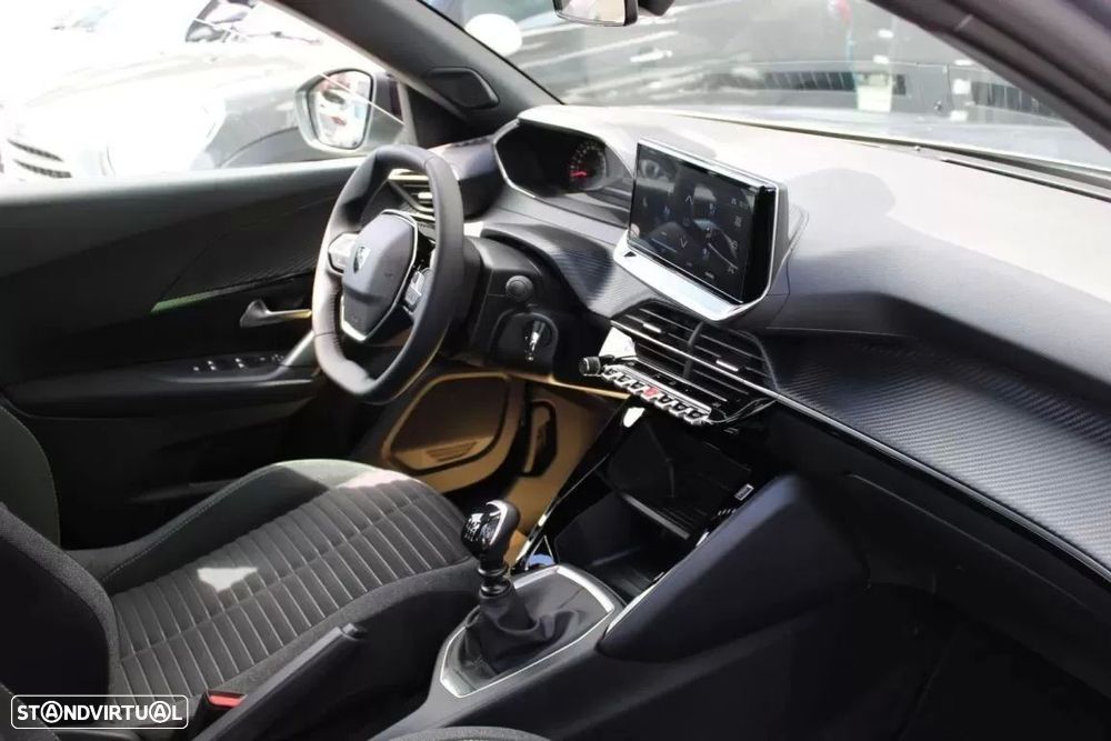 Peugeot 2008 1.2 PureTech Allure Pack - 25